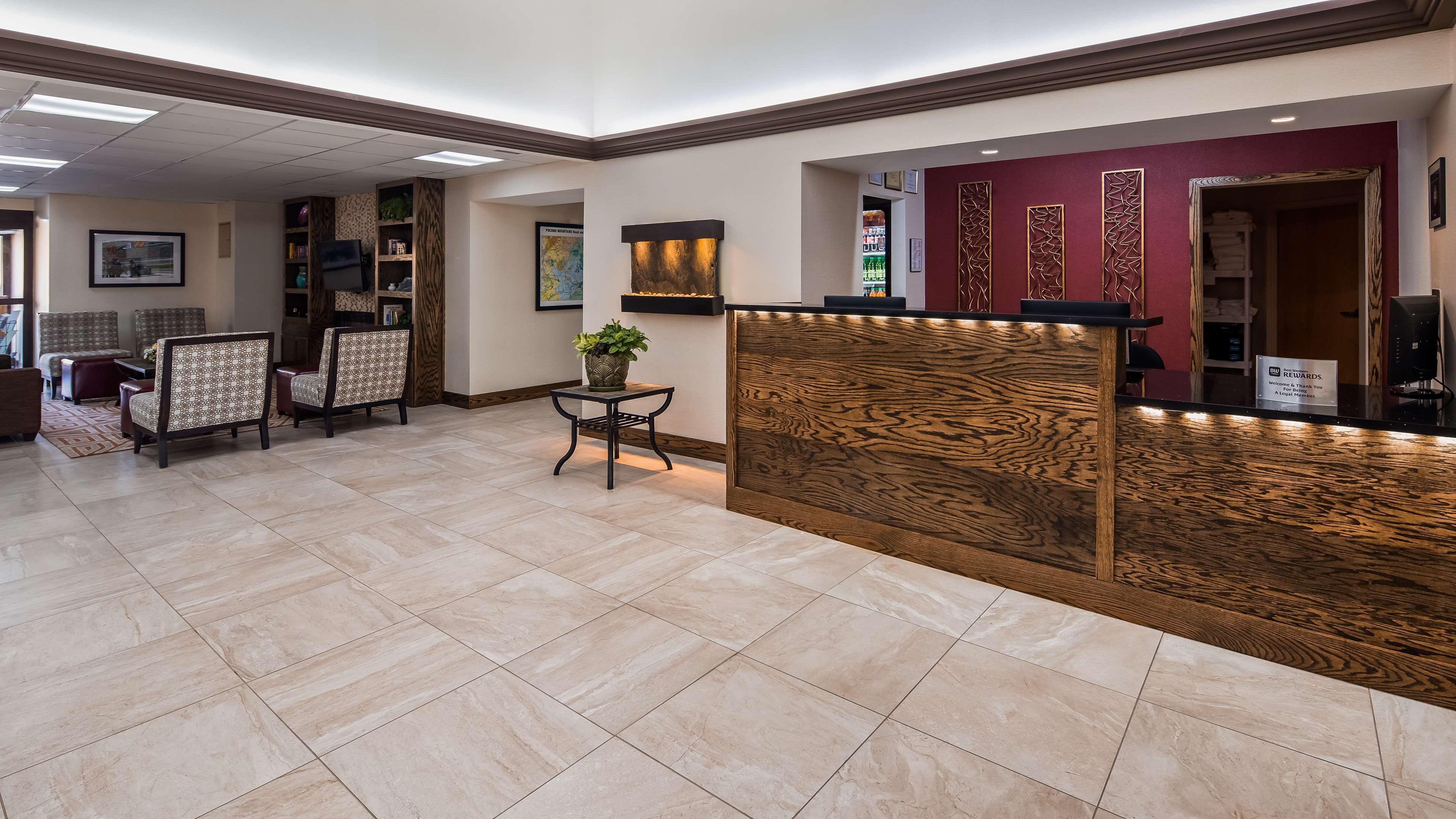 Best Western Inn At Blakeslee-Pocono Екстериор снимка