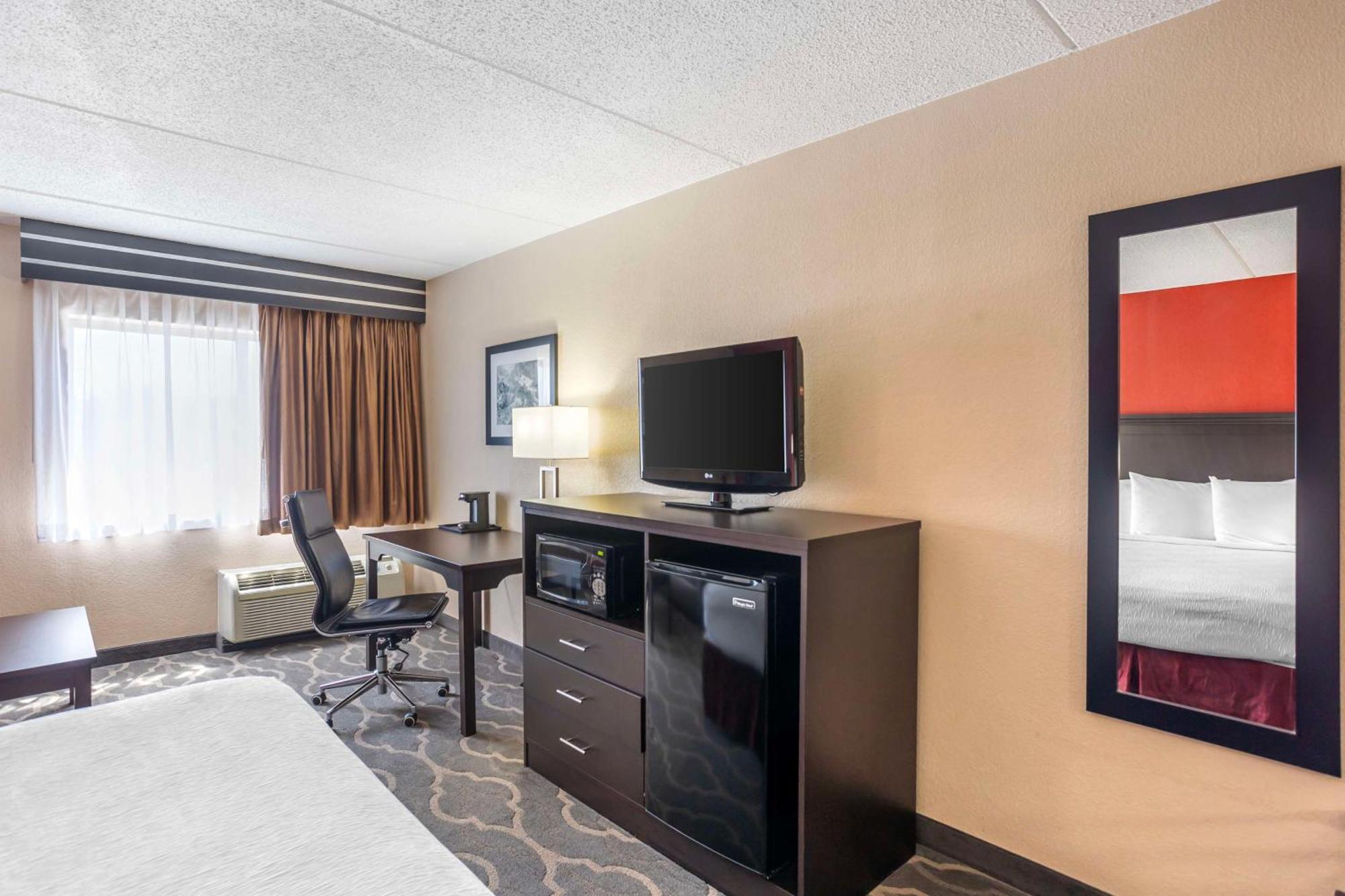 Best Western Inn At Blakeslee-Pocono Екстериор снимка