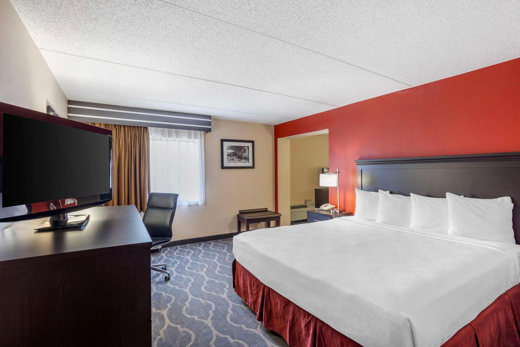 Best Western Inn At Blakeslee-Pocono Екстериор снимка