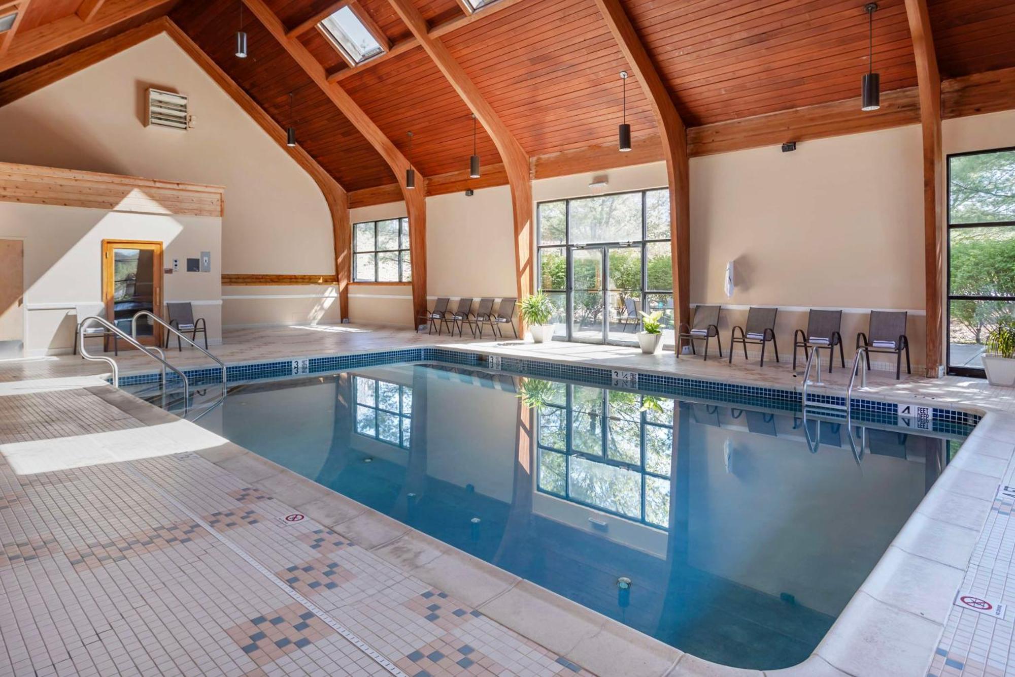Best Western Inn At Blakeslee-Pocono Екстериор снимка